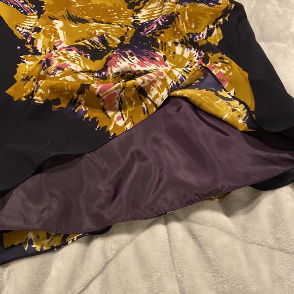 Purple Abstract Floral Halter-Front Dress - Size 4. The Limited - Picture 5 of 8